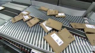 Automatic Parcel Singulator [upl. by Diena]